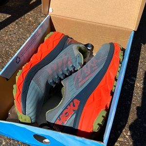 Hoka One One Challenger ATR 5 — 8.5 Men